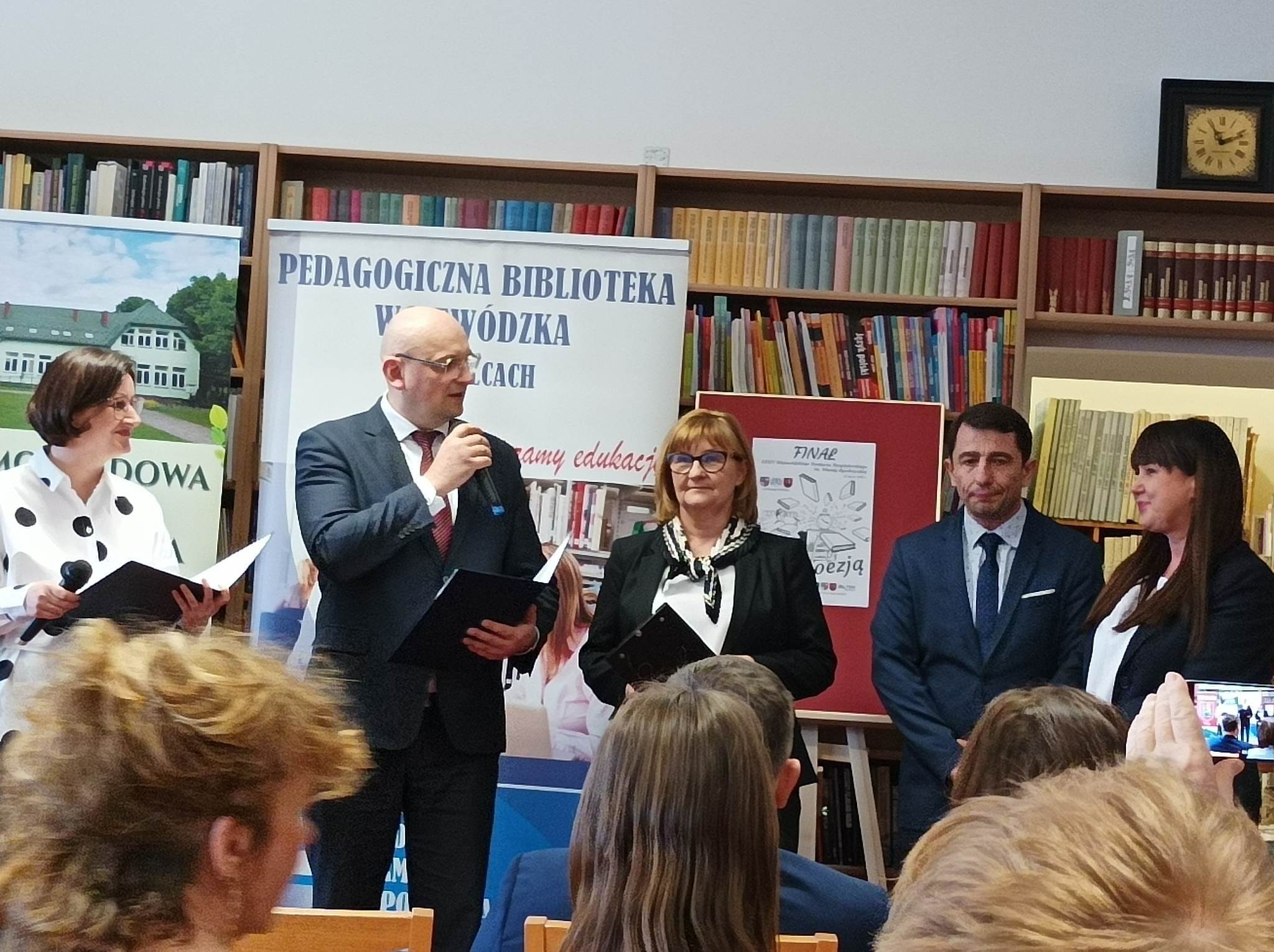 received_1709605732789975