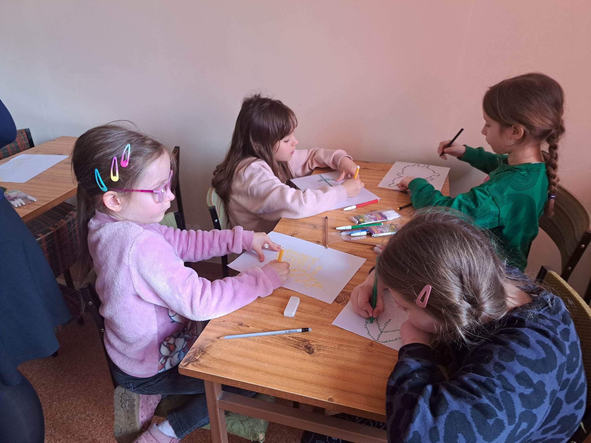 received_874216353682104