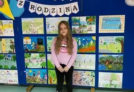 Zdjęcie do Martyna Harabin, uczennica klasy III otrzymała wyr&oacute;żnienie 